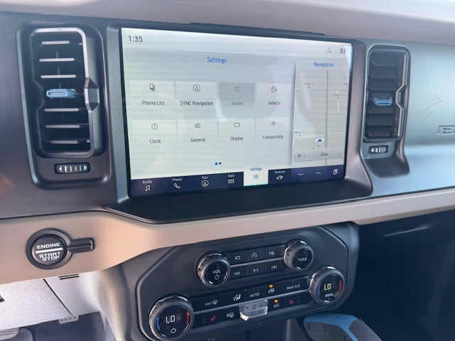 2023 Ford Bronco Base