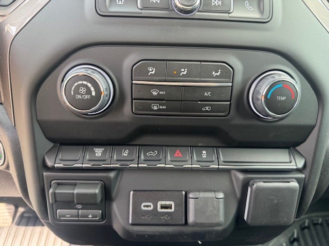 2026 Chevrolet Silverado 3500 HD WT DRW