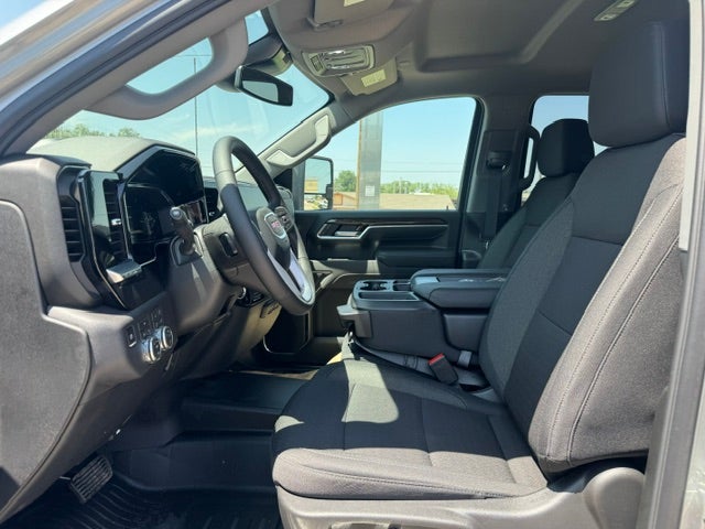 2026 GMC Sierra 3500 HD SLE