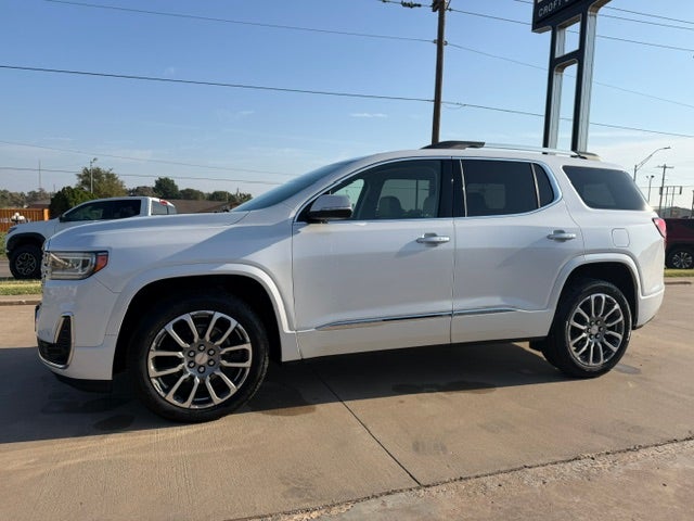2023 GMC Acadia Denali