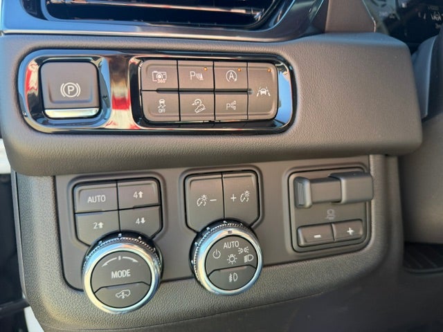 2027 GMC Yukon XL AT4
