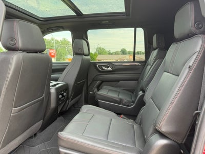 2022 Chevrolet Suburban RST