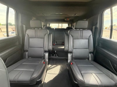 2022 Chevrolet Suburban RST