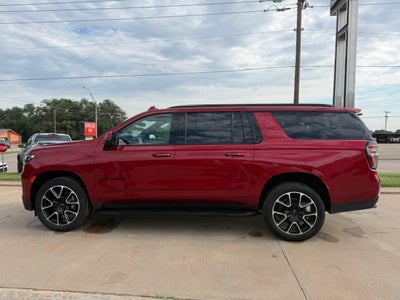 2022 Chevrolet Suburban RST