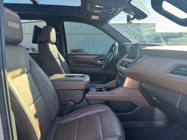 2022 Chevrolet Suburban High Country