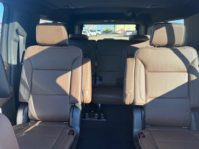 2022 Chevrolet Suburban High Country