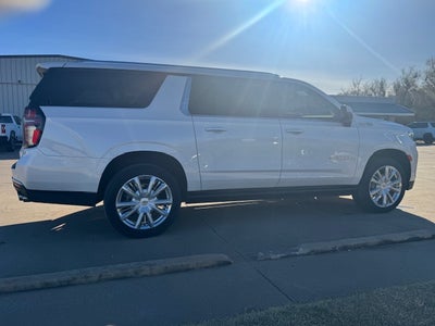 2022 Chevrolet Suburban High Country