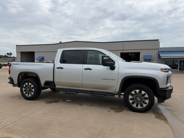 2022 Chevrolet Silverado 2500 HD Custom