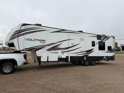 2015 KEYSTONE VOLTAGE Base